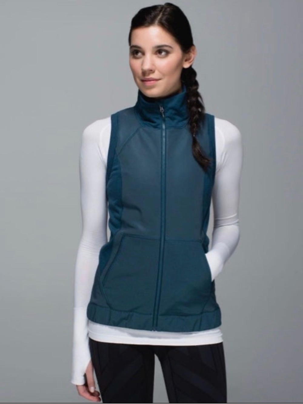 Lululemon Let’s get visible reflective vest - Picture 2 of 5